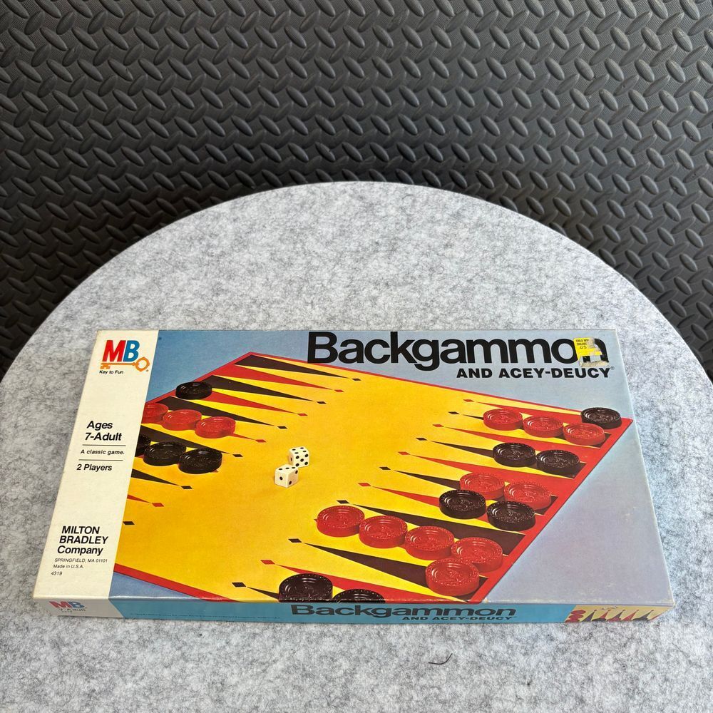 Vinyage‎ 1973 Milton Bradley Backgammon and Acey-Deucy Board Game COMPLETE